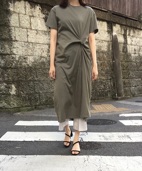 Culture Medium（カルチャーミディアム）の「40s綿天竺フロントツイストワンピース（ワンピース・レディース・ホワイト/テラコッタ/ライトベージュ/カーキ/ブラック・FREE）」の5枚目の写真