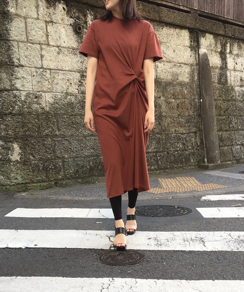 Culture Medium（カルチャーミディアム）の「40s綿天竺フロントツイストワンピース（ワンピース・レディース・ホワイト/テラコッタ/ライトベージュ/カーキ/ブラック・FREE）」の4枚目の写真