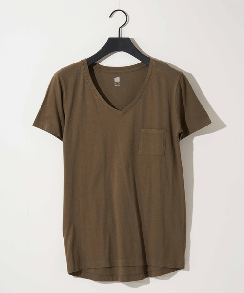 COLONY 2139(コロニートゥーワンスリーナイン)の「VネックベーシックTシャツ(Tシャツ/カットソー・レディース・ホワイト/ブラック/ベージュ/ネイビー/カーキ・SMALL/MEDIUM/LARGE)」の4枚目の写真
