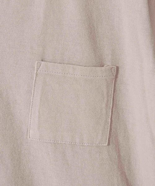 COLONY 2139(コロニートゥーワンスリーナイン)の「VネックベーシックTシャツ(Tシャツ/カットソー・レディース・ホワイト/ブラック/ベージュ/ネイビー/カーキ・SMALL/MEDIUM/LARGE)」の6枚目の写真