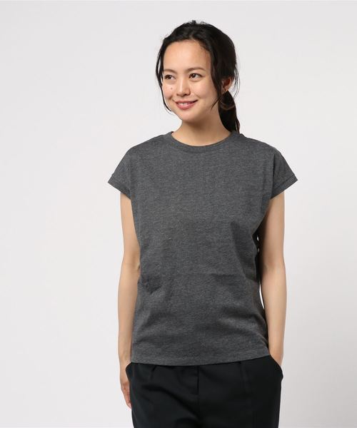 AMERICAN HOLIC（アメリカンホリック）の「ベーシックノースリーブカットプルオーバー（Tシャツ/カットソー・レディース・ブラック/カーキ/ホワイト系その他/グレー系その他2/グレー系その他・M/L）」の4枚目の写真