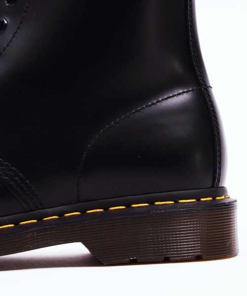 Dr. Martens(ドクターマーチン)の「Dr.Martens ドクターマーチン 8ホールブーツ(ブーツ・メンズ・ブラック/チェリーレッド・25.0cm/27.0cm/28.0cm/26.0cm/23.0cm/29.0cm/22.0cm/24.0cm)」の12枚目の写真