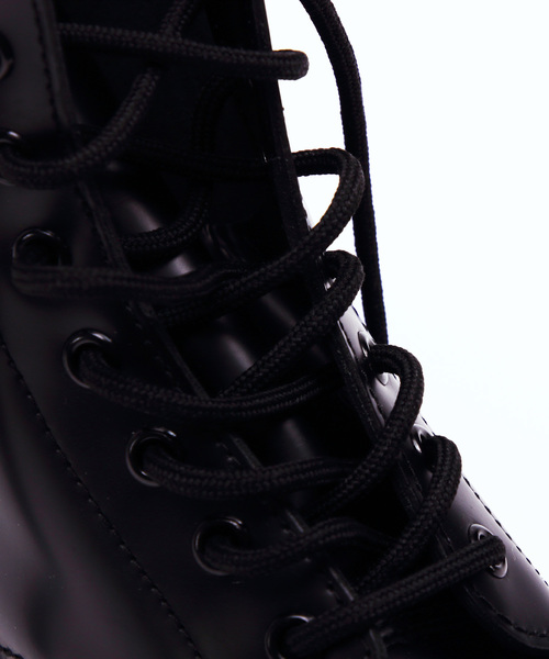 Dr. Martens(ドクターマーチン)の「Dr.Martens ドクターマーチン 8ホールブーツ(ブーツ・メンズ・ブラック/チェリーレッド・25.0cm/27.0cm/28.0cm/26.0cm/23.0cm/29.0cm/22.0cm/24.0cm)」の18枚目の写真