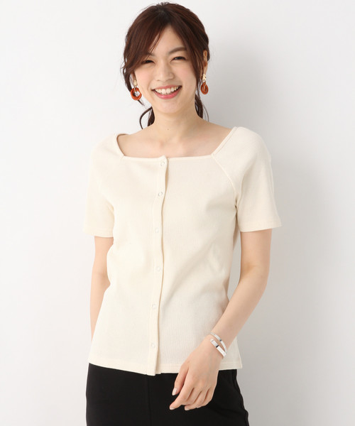 GLOBAL WORK(グローバルワーク)の「2WAYスクエアプルオーバー/839606(Tシャツ/カットソー・レディース・オフホワイト/オレンジ系その他/ブラック・MEDIUM/LARGE)」の1枚目の写真