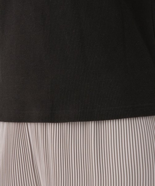 GLOBAL WORK(グローバルワーク)の「2WAYスクエアプルオーバー/839606(Tシャツ/カットソー・レディース・オフホワイト/オレンジ系その他/ブラック・MEDIUM/LARGE)」の10枚目の写真