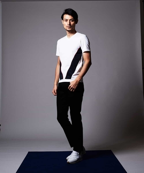 MICHEL KLEIN HOMME (ミッシェルクランオム)の「カットソー(Shield WIN)(Tシャツ/カットソー・メンズ・ブラック/ホワイト・44/46/48/51/52)」の14枚目の写真