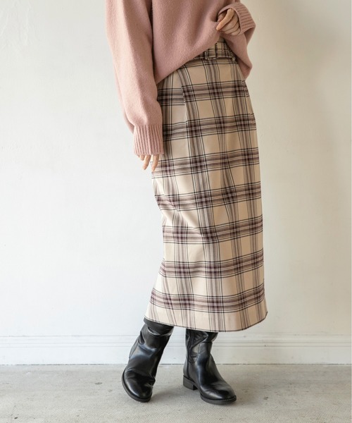 LOWRYS FARM（ローリーズファーム）の「ベルトツキタイトスカート　860286（スカート・レディース・ネイビー/ブラウン/カーキ/ベージュ/ブラウン系その他/ダークブラウン/ブラック・MEDIUM/LARGE）」の5枚目の写真