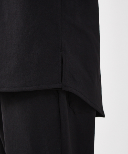 5351 POUR LES HOMMES(ゴーサンゴーイチプールオム)の「セットアップ対応リランチェツイルバックヨークシャツ(シャツ/ブラウス・メンズ・カーキ/ブラック・44/46/48)」の15枚目の写真