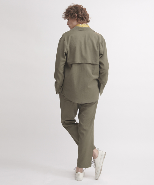 5351 POUR LES HOMMES(ゴーサンゴーイチプールオム)の「セットアップ対応リランチェツイルバックヨークシャツ(シャツ/ブラウス・メンズ・カーキ/ブラック・44/46/48)」の9枚目の写真