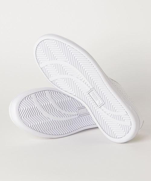 PUMA(プーマ)の「PUMA プーマ 374776 PUMA UP PERF *01WHITE/GOLD(スニーカー・メンズ・ホワイト系その他・22.5cm/23.5cm/24.5cm/25.5cm/26.5cm/27.5cm/27.0cm/28.0cm/22.0cm/28.5cm/29.5cm/23.0cm/24.0cm/25.0cm/26.0cm/29.0cm/30.0cm)」の3枚目の写真