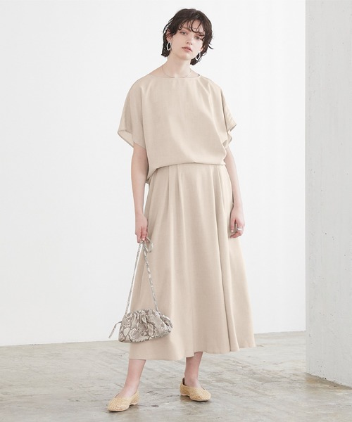 titivate（ティティベイト）の「前後2wayトップス＆タックスカートセットアップ（セットアップ・レディース・ライトベージュ/ブラウン/ブラック・S/M/L）」の3枚目の写真