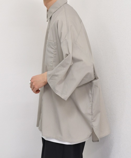 kutir（クティール）の「ウルトラワイドシャツ（シャツ/ブラウス・メンズ・ホワイト/ライトブルー/グレイッシュベージュ・MEDIUM/LARGE）」の20枚目の写真