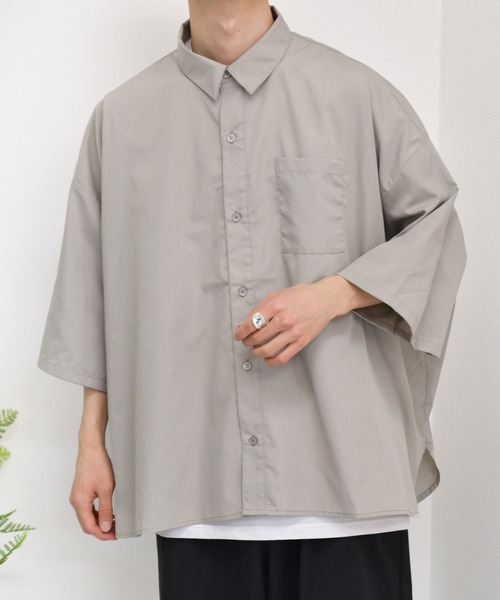 kutir（クティール）の「ウルトラワイドシャツ（シャツ/ブラウス・メンズ・ホワイト/ライトブルー/グレイッシュベージュ・MEDIUM/LARGE）」の17枚目の写真