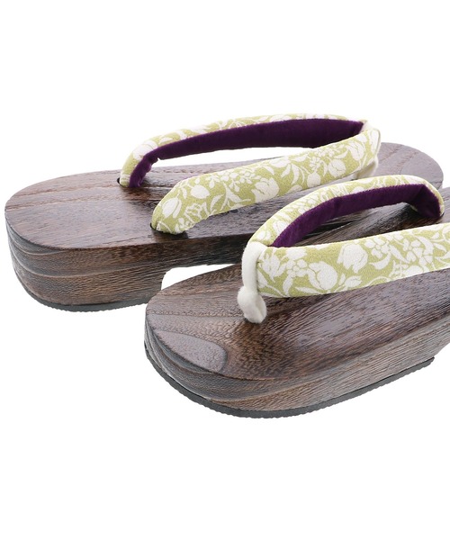 kimonomachi（キモノマチ）の「レディース 下駄 桐下駄 KIMONOMACHI オリジナル（和装小物・レディース・オフホワイト/ホワイト×ブラック/ブラック×ホワイト/ブラック系その他/グリーン系その他/イエロー系その他/ブラック×レッド/スモークピンク/ネイビー×ホワイト/ベージュ×ブラック・FREE/LL）」の20枚目の写真