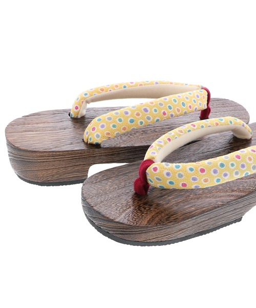 kimonomachi（キモノマチ）の「レディース 下駄 桐下駄 KIMONOMACHI オリジナル（和装小物・レディース・オフホワイト/ホワイト×ブラック/ブラック×ホワイト/ブラック系その他/グリーン系その他/イエロー系その他/ブラック×レッド/スモークピンク/ネイビー×ホワイト/ベージュ×ブラック・FREE/LL）」の15枚目の写真