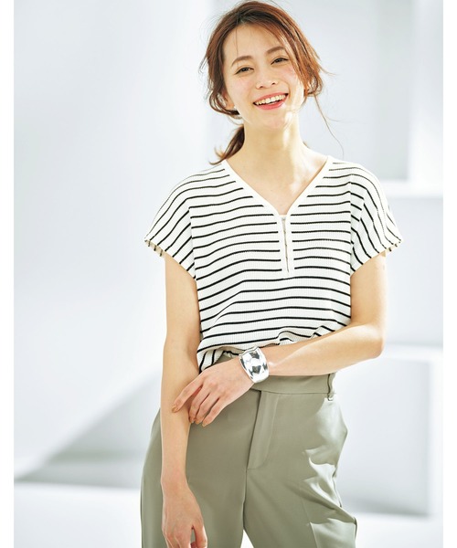GeeRA(ジーラ)の「ホックヘンリーリブトップス(Tシャツ/カットソー・レディース・ホワイト/オフホワイト/ブラック・SMALL/X-LARGE/XX-LARGE/MEDIUM/LARGE)」の11枚目の写真