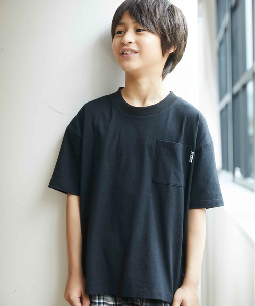 ＆yam（アンドヤム）の「ポケT（Tシャツ/カットソー・キッズ・ブルー/ミント/ピンク/チャコールグレー/ベージュ/ブラック/パープル/ホワイト/クリーム/ベージュ系その他・90/110/130/120/150/140/100/160）」の3枚目の写真