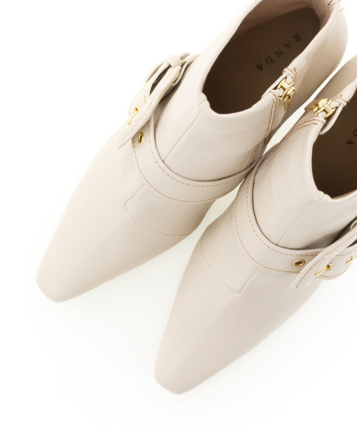 RANDA（ランダ）の「ストレスフリー/2WAYストレッチバックルベルトショートブーツ（ブーツ・レディース・ブラック/カーキ/アイボリー・LL/M/L/S）」の13枚目の写真