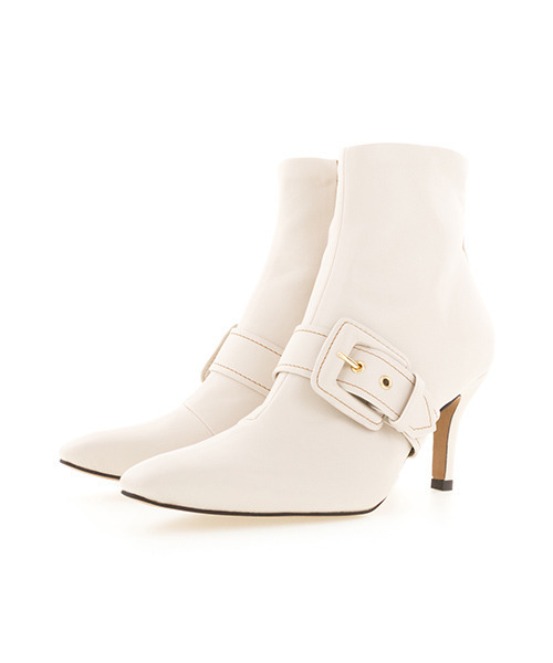 RANDA（ランダ）の「ストレスフリー/2WAYストレッチバックルベルトショートブーツ（ブーツ・レディース・ブラック/カーキ/アイボリー・LL/M/L/S）」の4枚目の写真