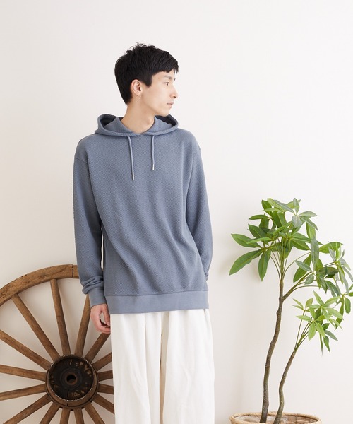 TONE SELECT WEAR(トーンセレクトウェア)の「【TONE MEN'S】カノコプルパーカー(BL)(パーカー・メンズ・ブラック/モカ/グレイッシュベージュ/グレイッシュブルー・MEDIUM/X-LARGE/LARGE)」の5枚目の写真