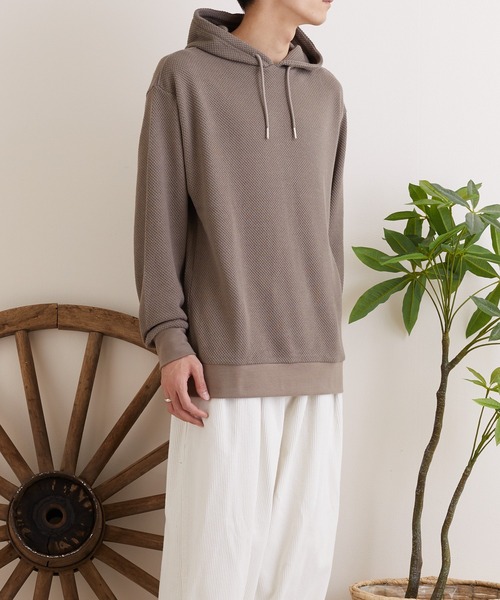 TONE SELECT WEAR(トーンセレクトウェア)の「【TONE MEN'S】カノコプルパーカー(BL)(パーカー・メンズ・ブラック/モカ/グレイッシュベージュ/グレイッシュブルー・MEDIUM/X-LARGE/LARGE)」の10枚目の写真