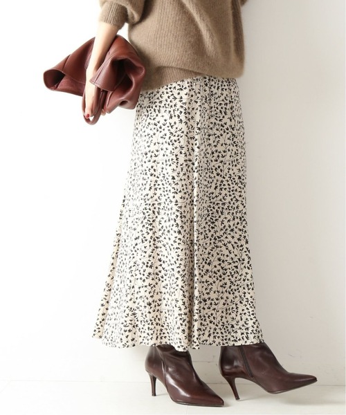 Spick & Span（スピックアンドスパン）の「≪WEB限定≫フラワー