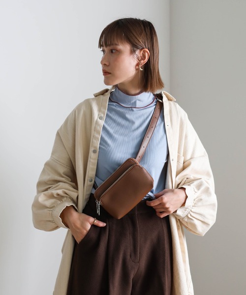 select MOCA（セレクトモカ）の「スクエアシンプルデザインミニショルダーバッグ（ショルダーバッグ・レディース・ブラック/ブラウン/アイボリー・FREE）」の10枚目の写真