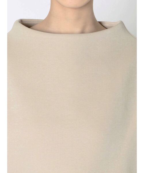 MERCURYDUO(マーキュリーデュオ)の「ダンボールモックネックドルマンカットソー(Tシャツ/カットソー・レディース・ベージュ/アイボリー/ベビーピンク・FREE)」の17枚目の写真