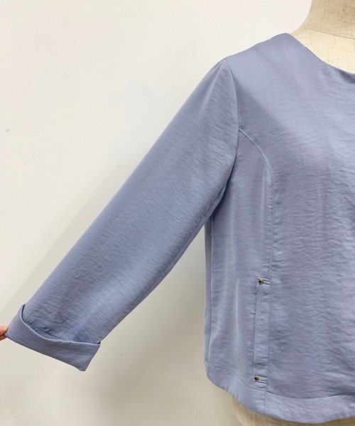 PICCIN（ピッチン）の「ジップアップノーカラージャケット（ノーカラージャケット・レディース・カーキ/グレイッシュベージュ/サックスブルー・M）」の10枚目の写真