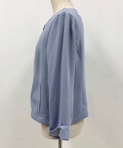 PICCIN（ピッチン）の「ジップアップノーカラージャケット（ノーカラージャケット・レディース・カーキ/グレイッシュベージュ/サックスブルー・M）」の13枚目の写真