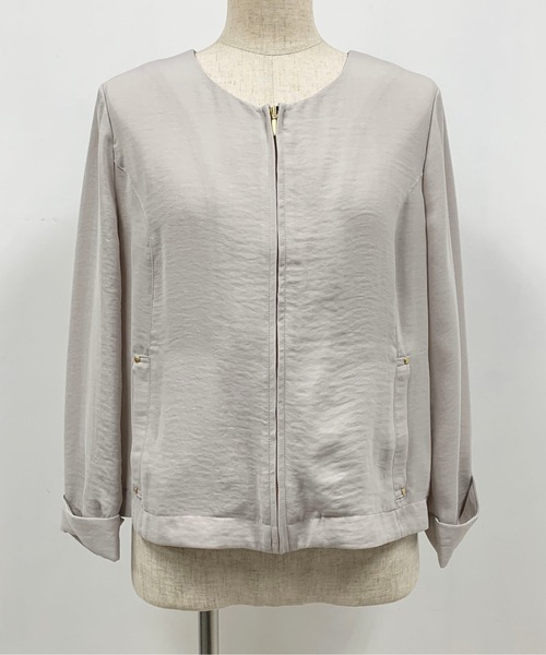 PICCIN（ピッチン）の「ジップアップノーカラージャケット（ノーカラージャケット・レディース・カーキ/グレイッシュベージュ/サックスブルー・M）」の16枚目の写真