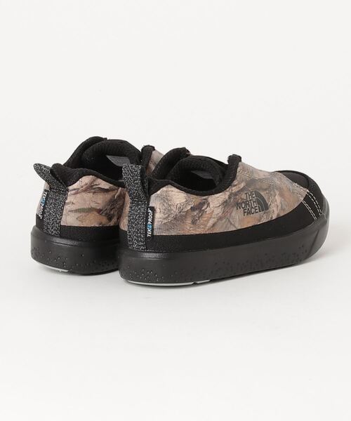 THE NORTH FACE（ザノースフェイス）の「ＴＨＥ　ＮＯＲＴＨ　ＦＡＣＥ/ノースフェイス キッズ アウトドアシューズ NFJ52195（スニーカー・キッズ・カーキ・20.0cm/22.0cm/21.0cm/19.0cm）」の2枚目の写真