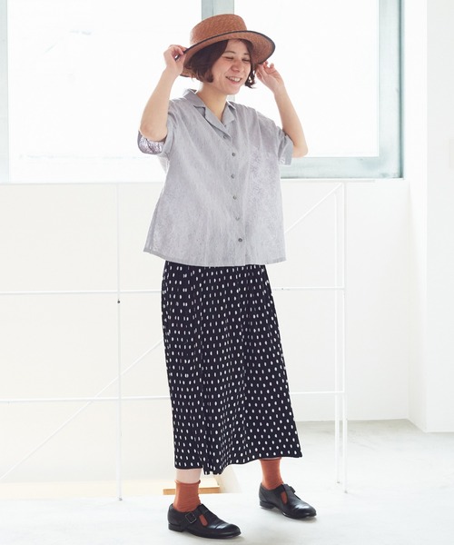 美品＊bulle de savon カットワーク刺繍 ブラウス 青 ゆったり 美品＊bulle de savon カットワーク刺繍 ブラウス 青 ゆったり