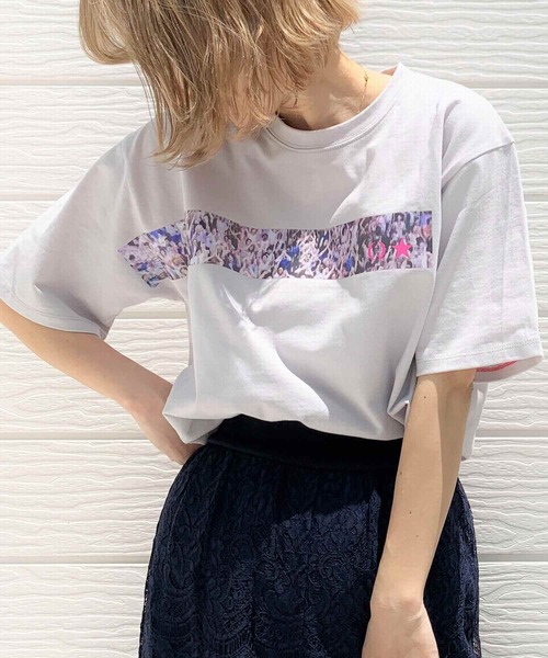 Q（キュー）の「オーディエンスT（Tシャツ/カットソー・レディース・ホワイト/ライトグレー/ブラック・MEDIUM/ONE SIZE）」の3枚目の写真