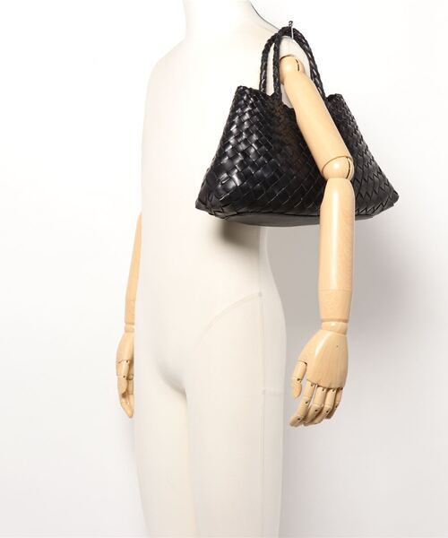 DRAGON（ドラゴン）の「【DRAGON DIFFUSION/ドラゴンディフュージョン】メッシュレザーバッグ SANTA CROCE SMALL（ハンドバッグ・レディース・ブラウン/ダークブラウン/ブラック/グレー・FREE）」の8枚目の写真