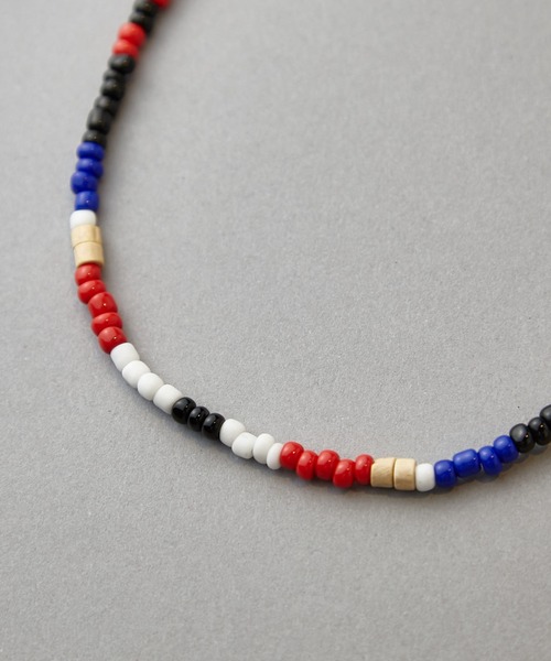 CIAOPANIC(チャオパニック)の「mポリネイビーズネックレス(ネックレス・レディース・レッド/ブルー/ホワイト・FREE)」の4枚目の写真