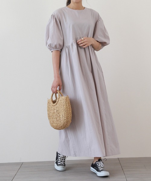 SUGAR BISKET（シュガービスケット）の「ボリュームスリーブワンピース（ワンピース・レディース・ホワイト/ブラック/ライトグリーン/ブルーグレー/グレイッシュベージュ/テラコッタ・M/L）」の5枚目の写真