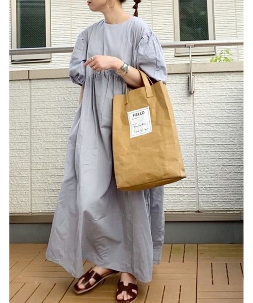 SUGAR BISKET（シュガービスケット）の「ボリュームスリーブワンピース（ワンピース・レディース・ホワイト/ブラック/ライトグリーン/ブルーグレー/グレイッシュベージュ/テラコッタ・M/L）」の16枚目の写真