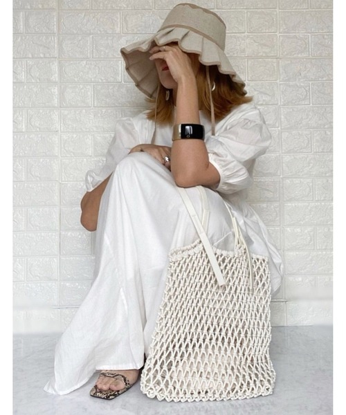 SUGAR BISKET（シュガービスケット）の「ボリュームスリーブワンピース（ワンピース・レディース・ホワイト/ブラック/ライトグリーン/ブルーグレー/グレイッシュベージュ/テラコッタ・M/L）」の13枚目の写真