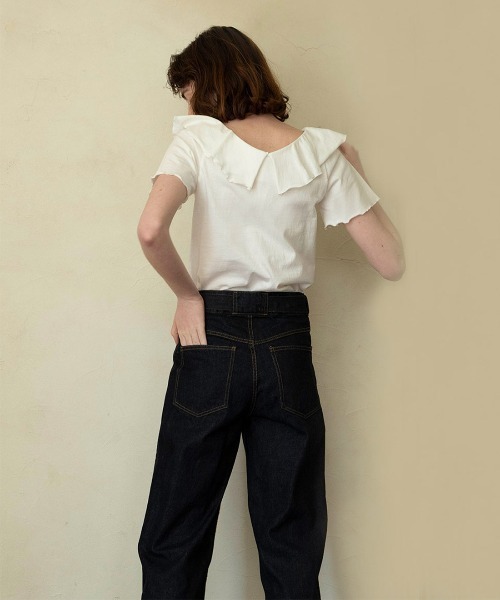 mangata(モンガータ)の「Front frill tee(Tシャツ/カットソー・レディース・ホワイト/ブラック・FREE)」の6枚目の写真