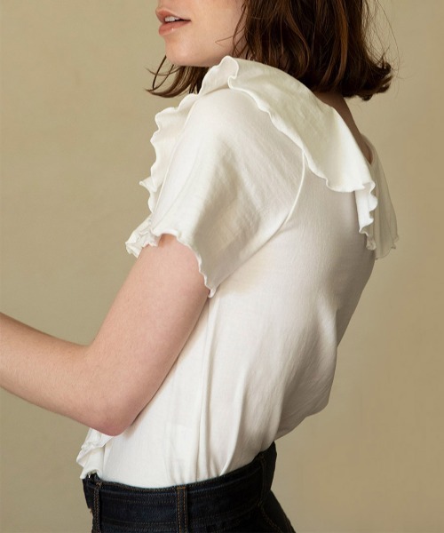 mangata(モンガータ)の「Front frill tee(Tシャツ/カットソー・レディース・ホワイト/ブラック・FREE)」の7枚目の写真