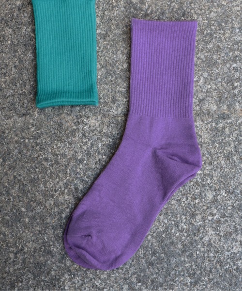 ammy.（エイミードット）の「【 ammy. / エイミードット 】 無地 ネオンカラー ソックス（ソックス/靴下・メンズ・パープル/レッド/ピンク/イエロー/ブルー/グリーン/ベビーピンク/オレンジ/ライトパープル/スカイブルー/エメラルド/モスグリーン/ライトイエロー/チャコールグレー/ライトグリーン/ミント・FREE）」の11枚目の写真