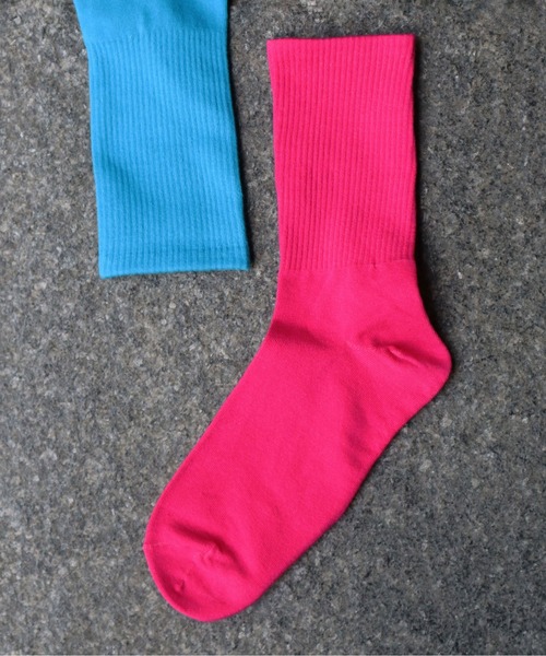 ammy.（エイミードット）の「【 ammy. / エイミードット 】 無地 ネオンカラー ソックス（ソックス/靴下・メンズ・パープル/レッド/ピンク/イエロー/ブルー/グリーン/ベビーピンク/オレンジ/ライトパープル/スカイブルー/エメラルド/モスグリーン/ライトイエロー/チャコールグレー/ライトグリーン/ミント・FREE）」の13枚目の写真
