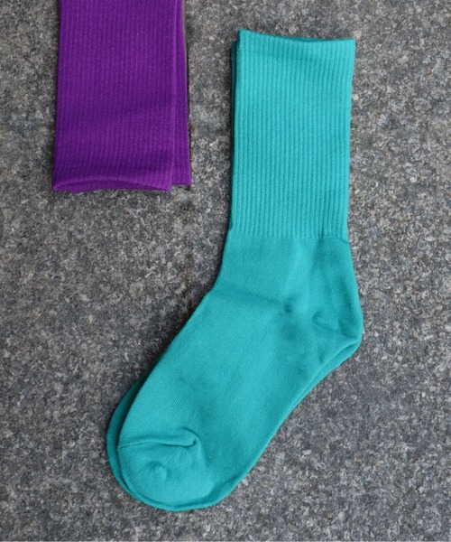 ammy.（エイミードット）の「【 ammy. / エイミードット 】 無地 ネオンカラー ソックス（ソックス/靴下・メンズ・パープル/レッド/ピンク/イエロー/ブルー/グリーン/ベビーピンク/オレンジ/ライトパープル/スカイブルー/エメラルド/モスグリーン/ライトイエロー/チャコールグレー/ライトグリーン/ミント・FREE）」の5枚目の写真