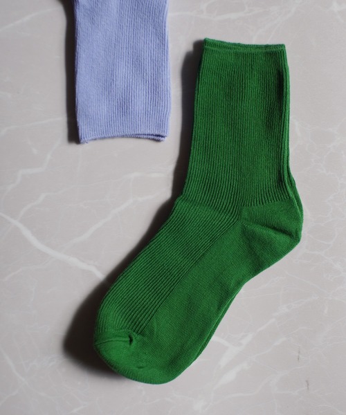 ammy.（エイミードット）の「【 ammy. / エイミードット 】 無地 ネオンカラー ソックス（ソックス/靴下・メンズ・パープル/レッド/ピンク/イエロー/ブルー/グリーン/ベビーピンク/オレンジ/ライトパープル/スカイブルー/エメラルド/モスグリーン/ライトイエロー/チャコールグレー/ライトグリーン/ミント・FREE）」の6枚目の写真