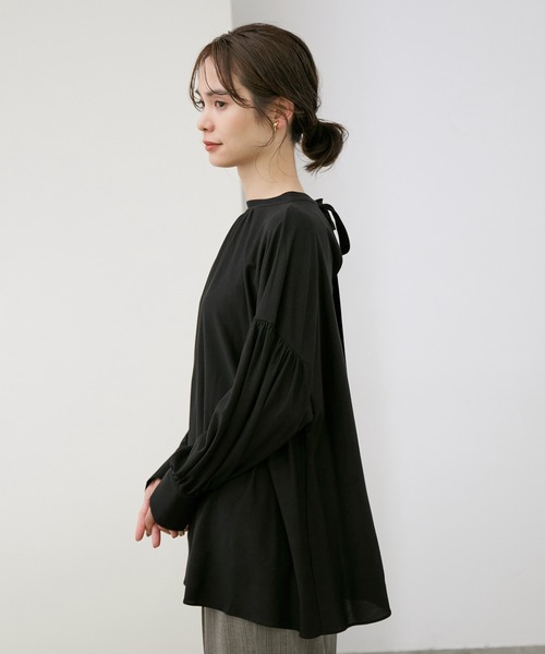 ROPE'(ロペ)の「【WEB限定】ツィルジャージバックリボンブラウス(シャツ/ブラウス・レディース・ブラック/ブラウン/イエロー系その他3・38)」の13枚目の写真