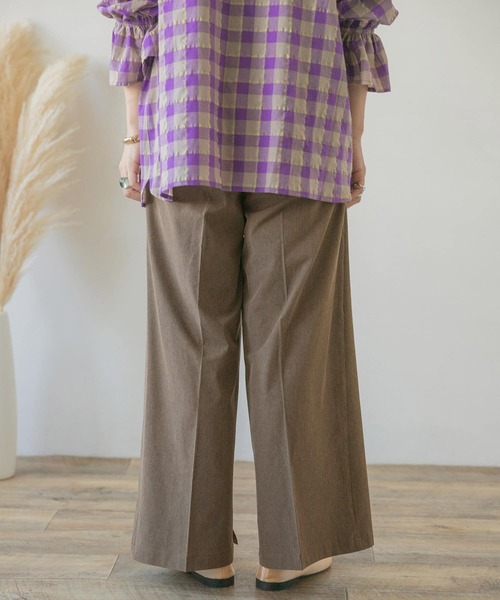 ITEMS URBANRESEARCH（アイテムズ アーバンリサーチ）の「インサイドスリットパンツ（その他パンツ・レディース・グレー/ベージュ/ブラウン・FREE）」の13枚目の写真