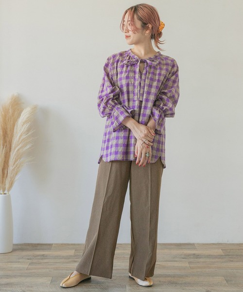 ITEMS URBANRESEARCH（アイテムズ アーバンリサーチ）の「インサイドスリットパンツ（その他パンツ・レディース・グレー/ベージュ/ブラウン・FREE）」の4枚目の写真