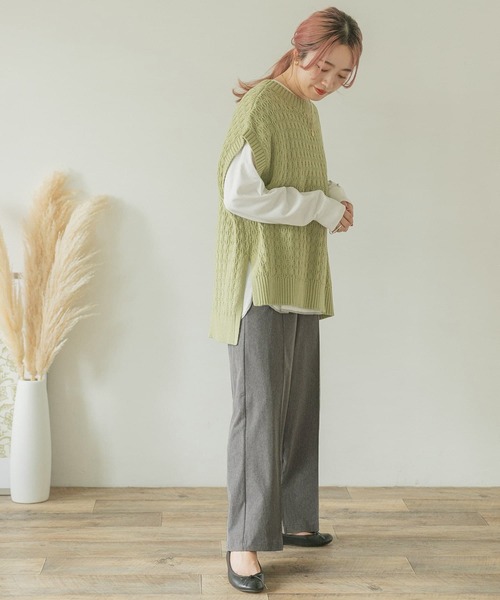 ITEMS URBANRESEARCH（アイテムズ アーバンリサーチ）の「インサイドスリットパンツ（その他パンツ・レディース・グレー/ベージュ/ブラウン・FREE）」の22枚目の写真