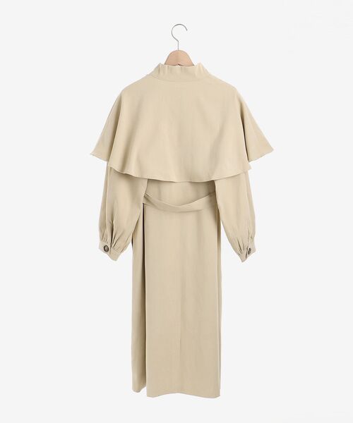 MAJESTIC LEGON（マジェスティックレゴン）の「ケープカラーコート（その他アウター・レディース・ベージュ/ブラック・MEDIUM/SMALL）」の14枚目の写真